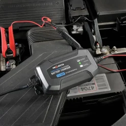 AC015 4 fase Automatisch acculader 1,5A, 12V