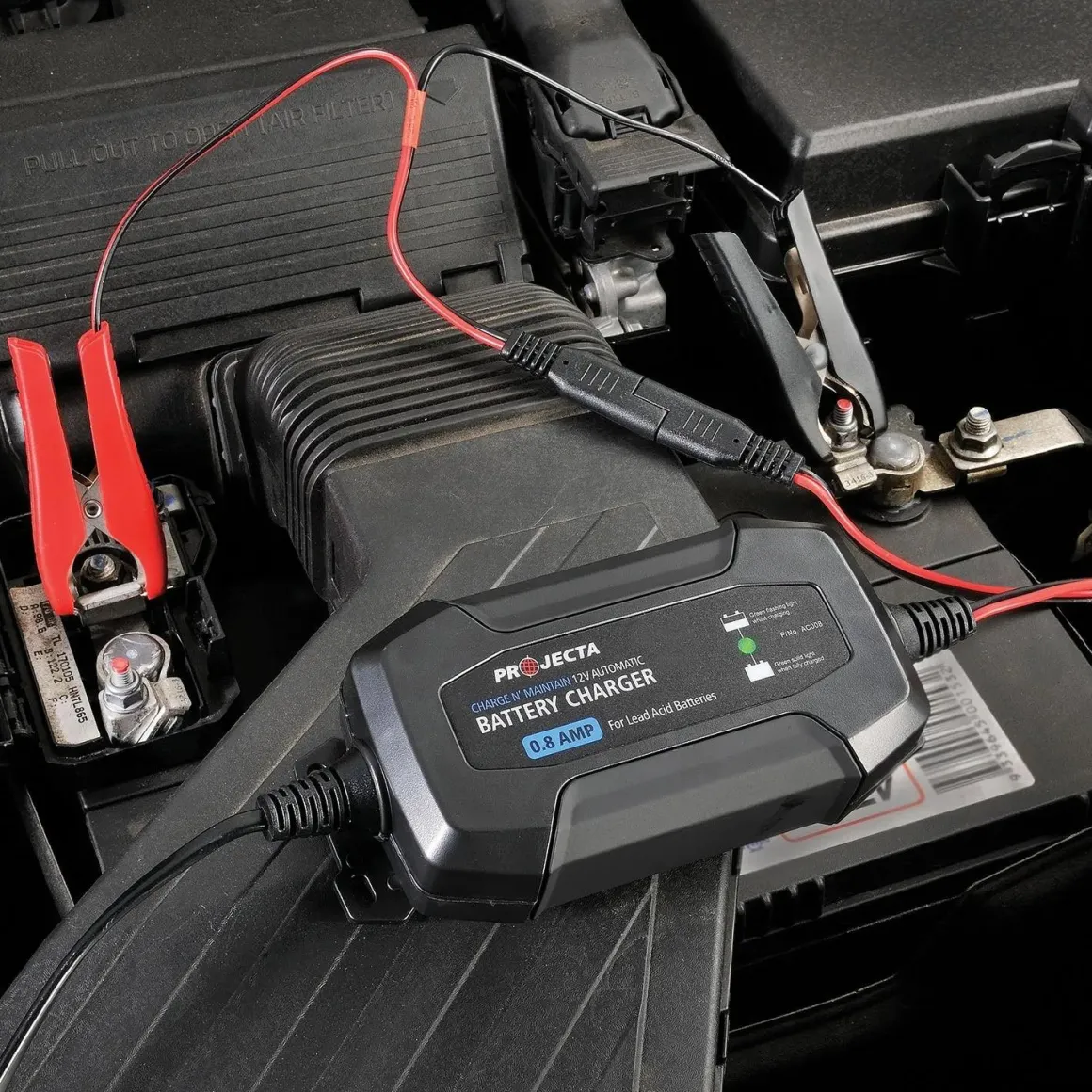 AC008 4 fase Automatisch acculader 0,8A, 12V