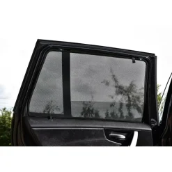 BMW X3 E83 2003-2010 - Zonneschermen achterportieren