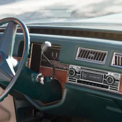 1-DIN Retro Autoradio Bluetooth USB-C AUX