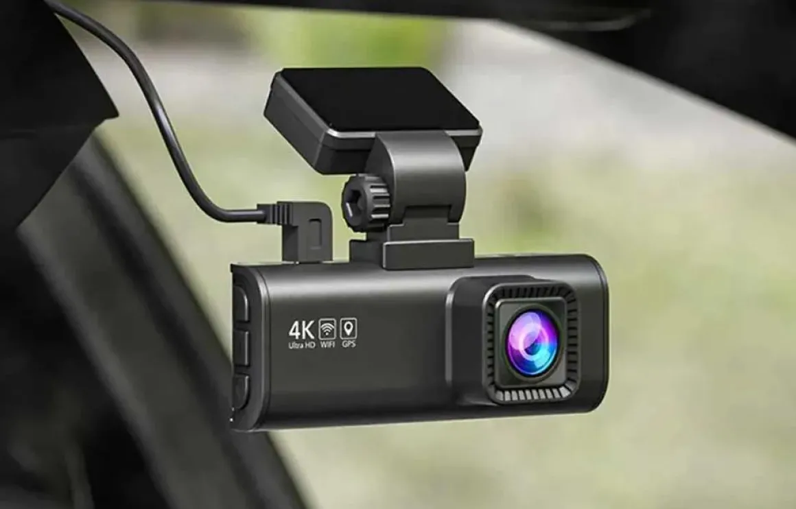 F7N Pro 4K Wifi GPS 2CH 64gb dashcam