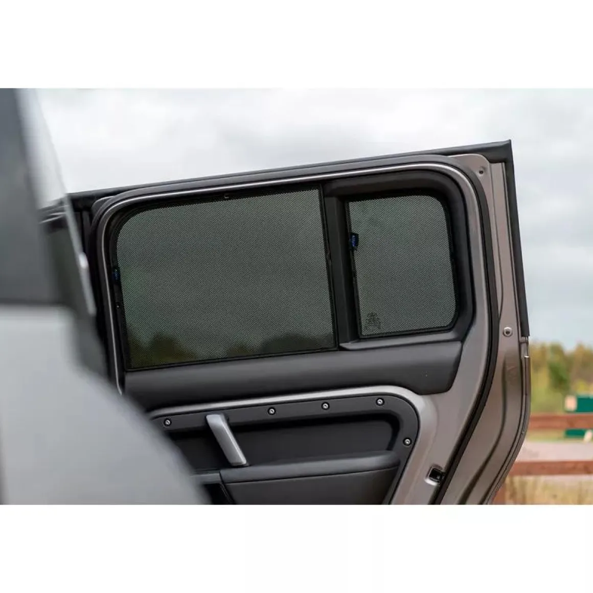 Land Rover Defender D110 5 deurs 2020 - Zonneschermen - Car Shades