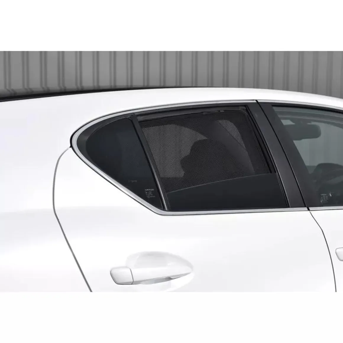 Lexus CT200H 2011 - Zonneschermen - Car Shades