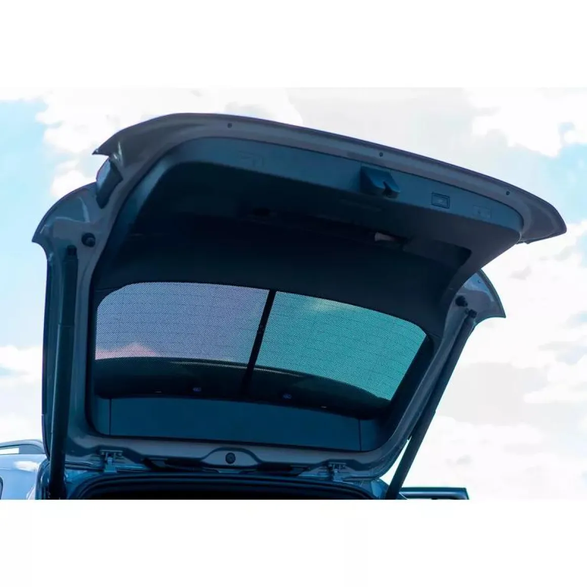 Volkswagen Golf VIII Variant 2020 - Zonneschermen