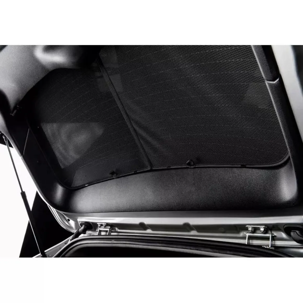 Volkswagen Golf VIII Variant 2020 - Zonneschermen